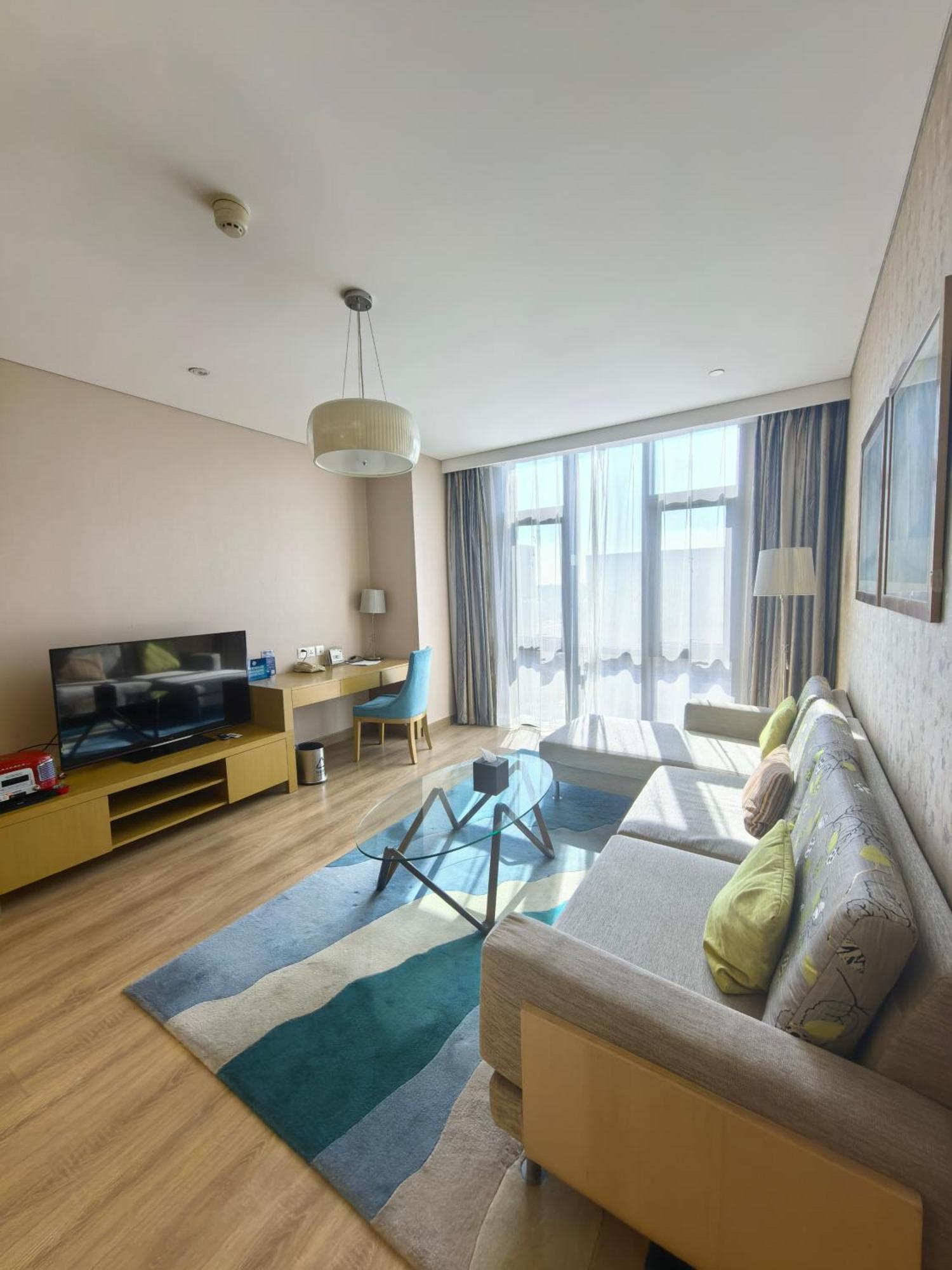 Holiday Inn Express Beijing Yizhuang By Ihg - Taxi 1 Hour To International Airport And 800 Meters To The Nearby Subway Esterno foto